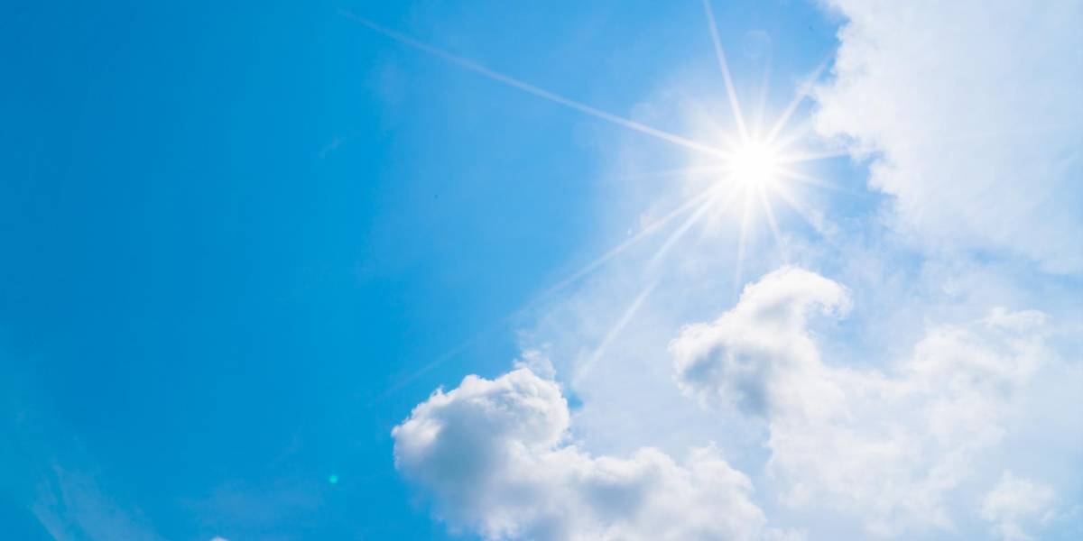 ¿Por qué la radiación solar es tan intensa en Quito?