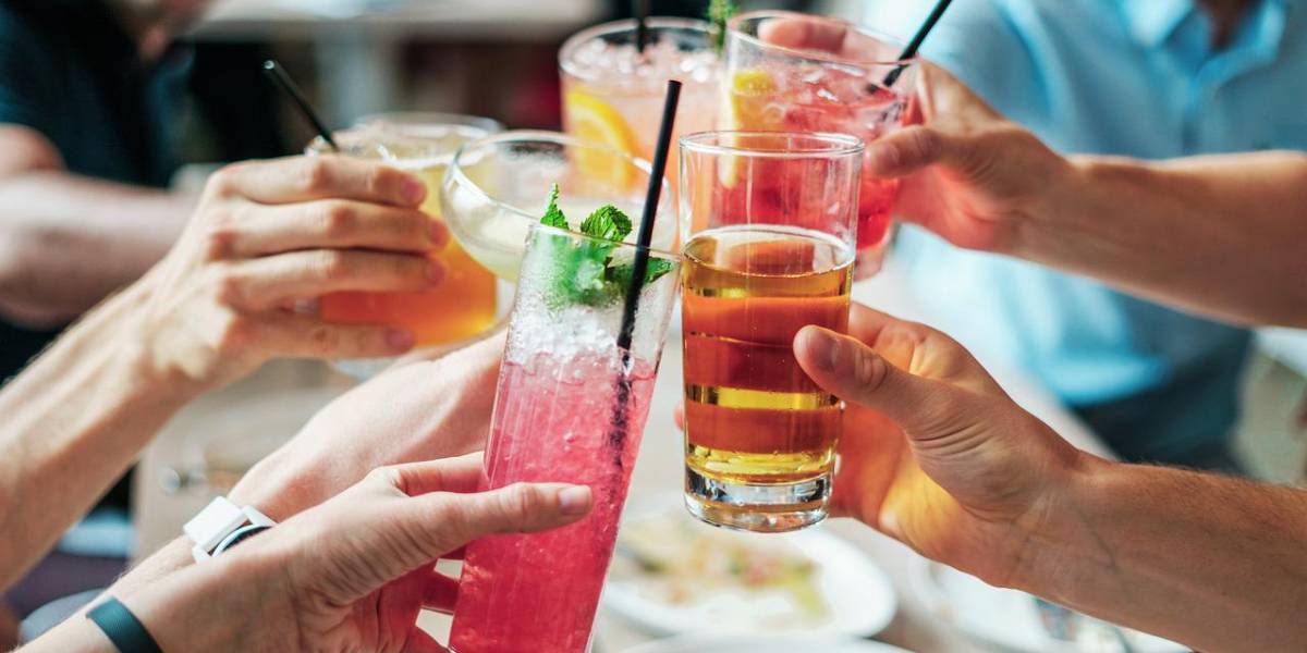 Cuál es la bebida alcohólica más saludable, según una nutricionista