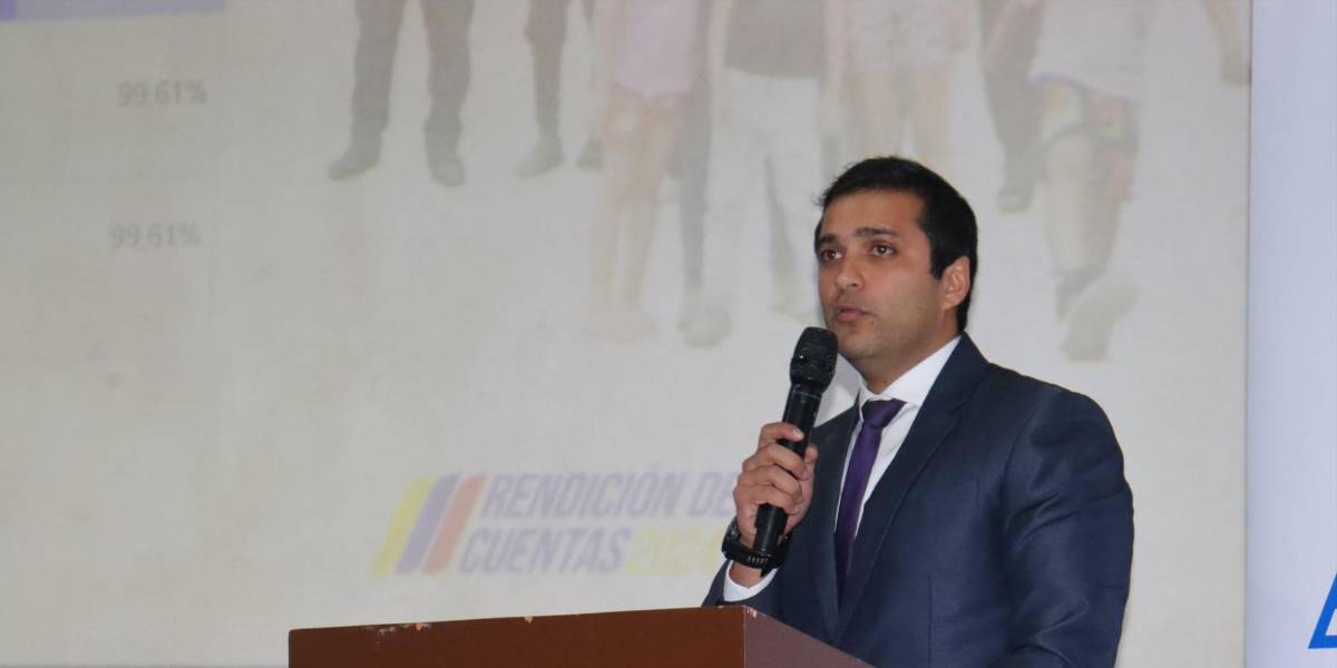 José Iván Giler está al frente del ministerio de Vivienda, que será fusionado con Transporte