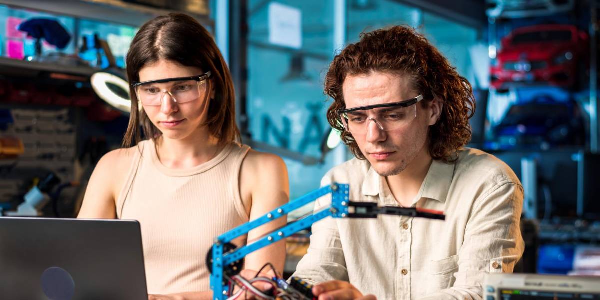 Estas son cinco carreras tecnológicas que puedes estudiar en Ecuador
