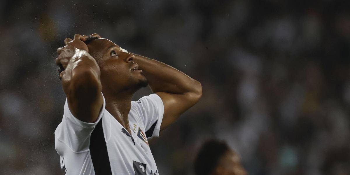 Las horas bajas del fútbol ecuatoriano