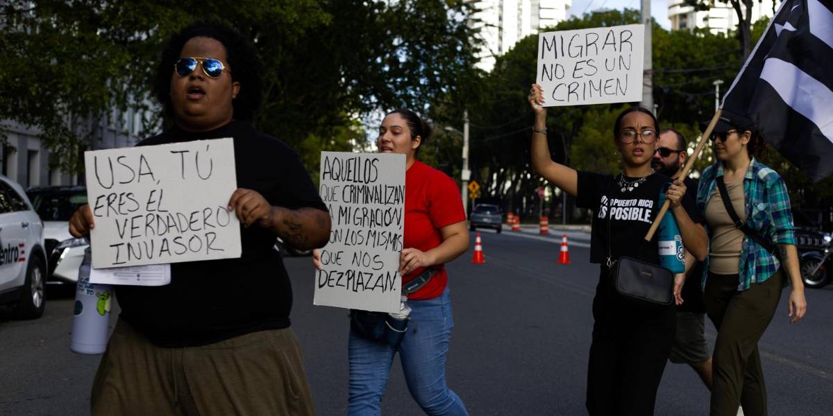 ¿Puede Donald Trump enviar legalmente 30 mil migrantes a Guantánamo?