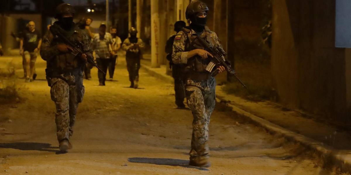 Ecuador tiene nuevos horarios de toque de queda, tras implementación de categorías