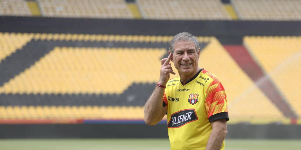 Ariel Holan es intocable para la dirigencia de Barcelona SC