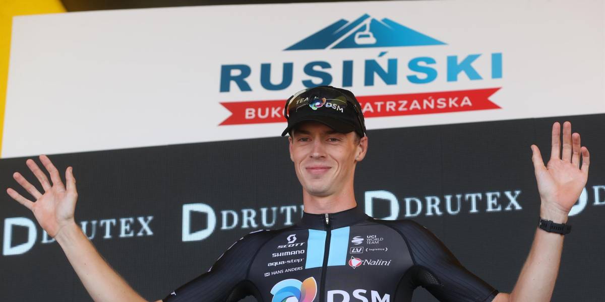 Arensman gana la sexta etapa y Hayter es el nuevo líder del Tour de Polonia