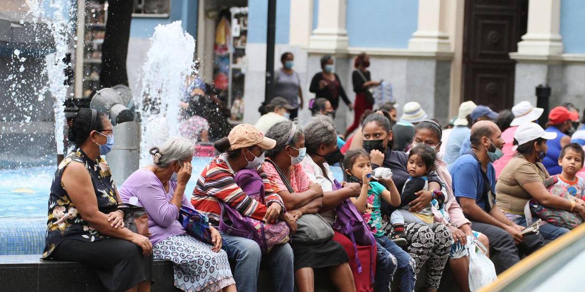 Pichincha pasó los 200 mil contagios de COVID-19 y Guayas los 75 mil