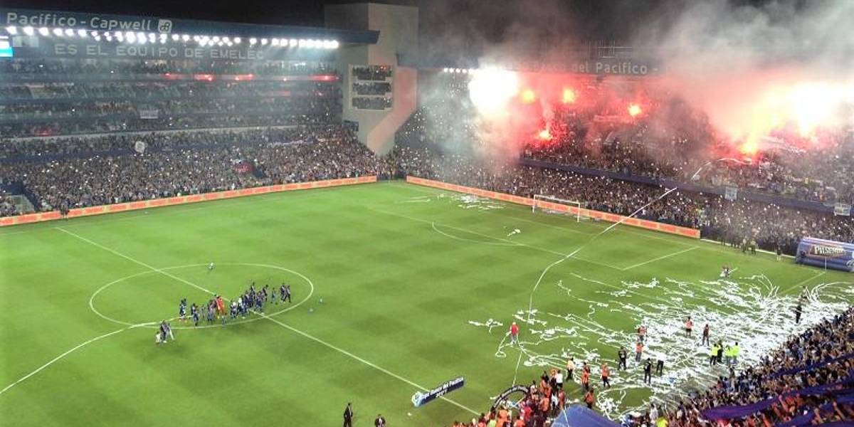 COE Nacional retira el público del George Capwell por incumplimiento de normas