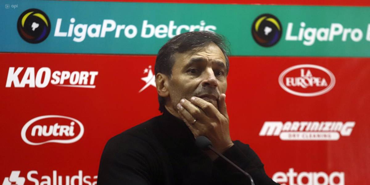 Fabián Bustos ve 'situaciones grupales muy positivas' en Barcelona SC