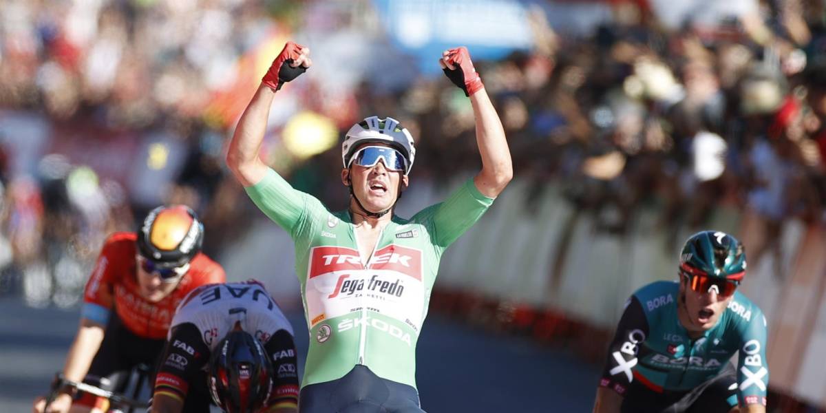 Vuelta a España: Pedersen ganó la etapa 16, Roglic se cae y recorta 8 segundos al líder