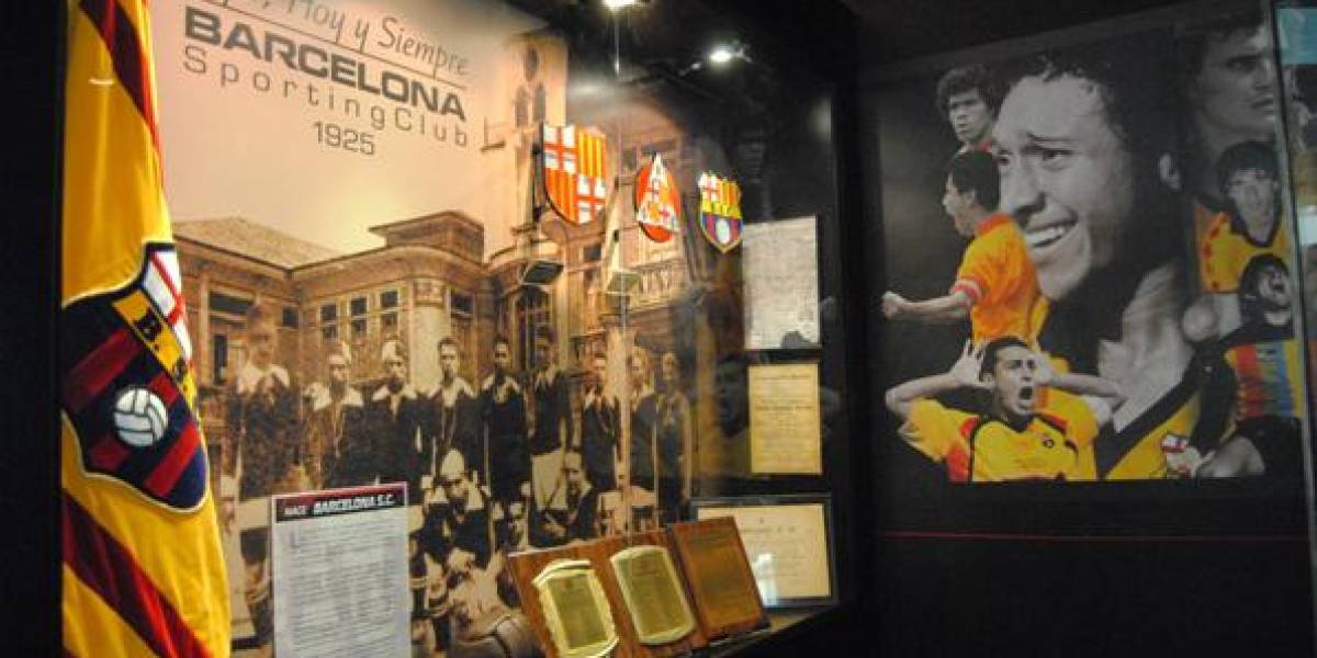 Fiestas de Guayaquil: Barcelona y Emelec comparten su historia en el 'Museo del Astillero'