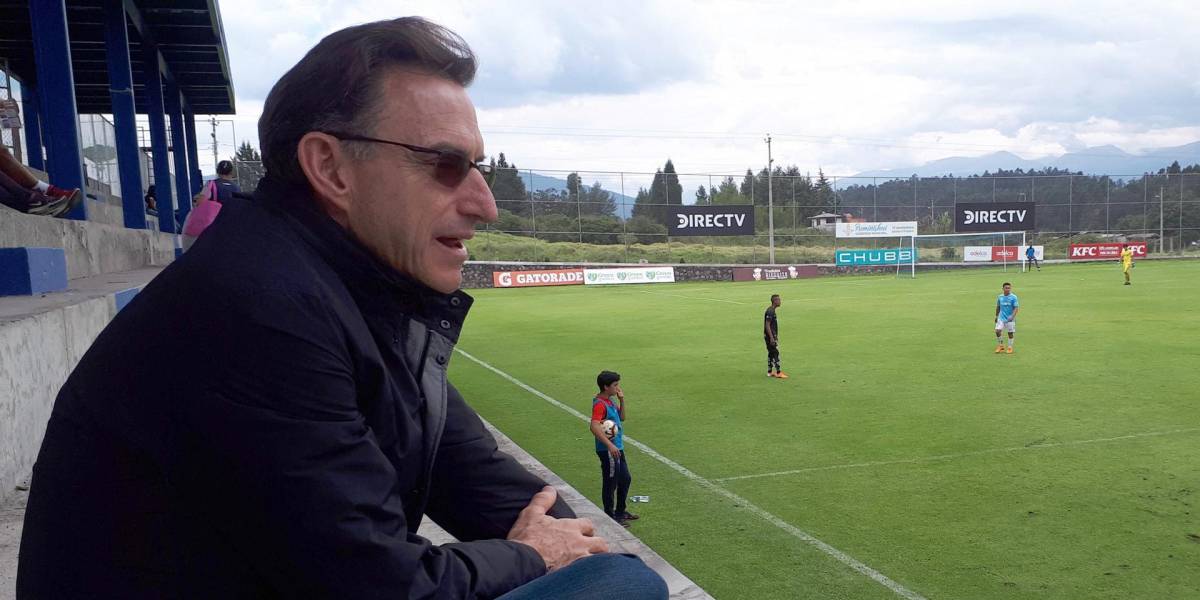 Copa Libertadores: Michel Deller cuestiona a Conmebol por horarios de Independiente del Valle