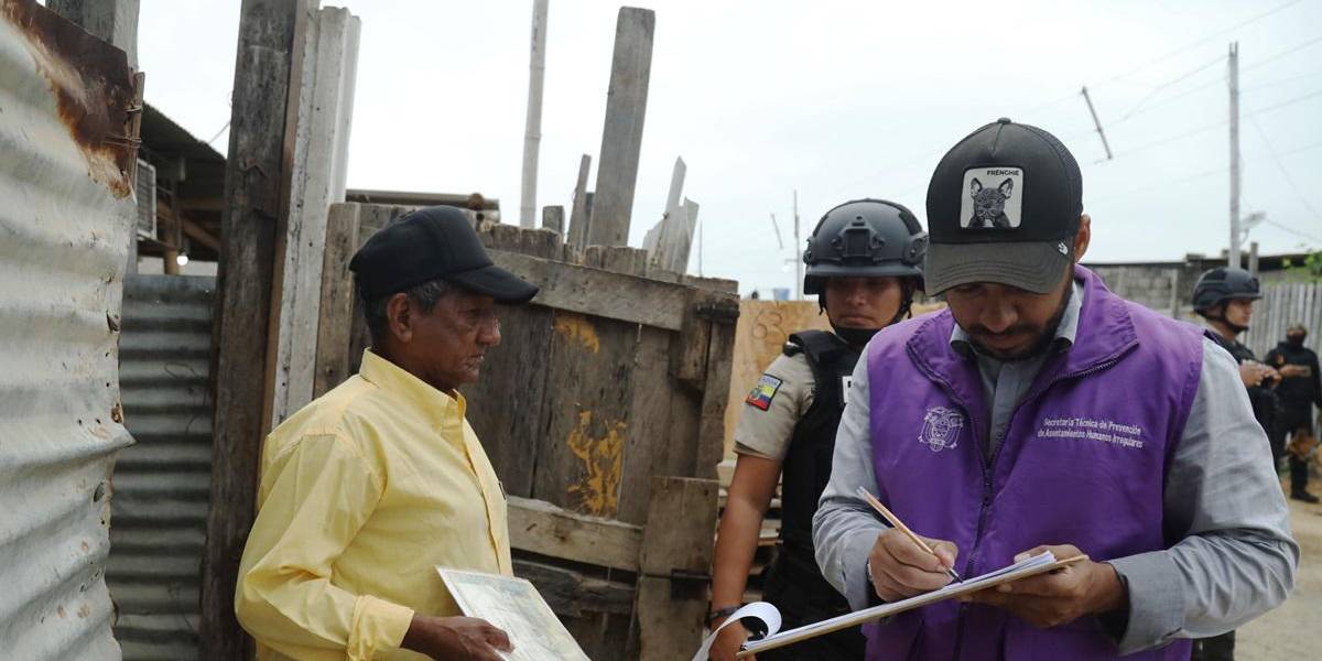 Elecciones Ecuador 2025: Reducción de la pobreza, acceso a vivienda, entre ofertas sociales