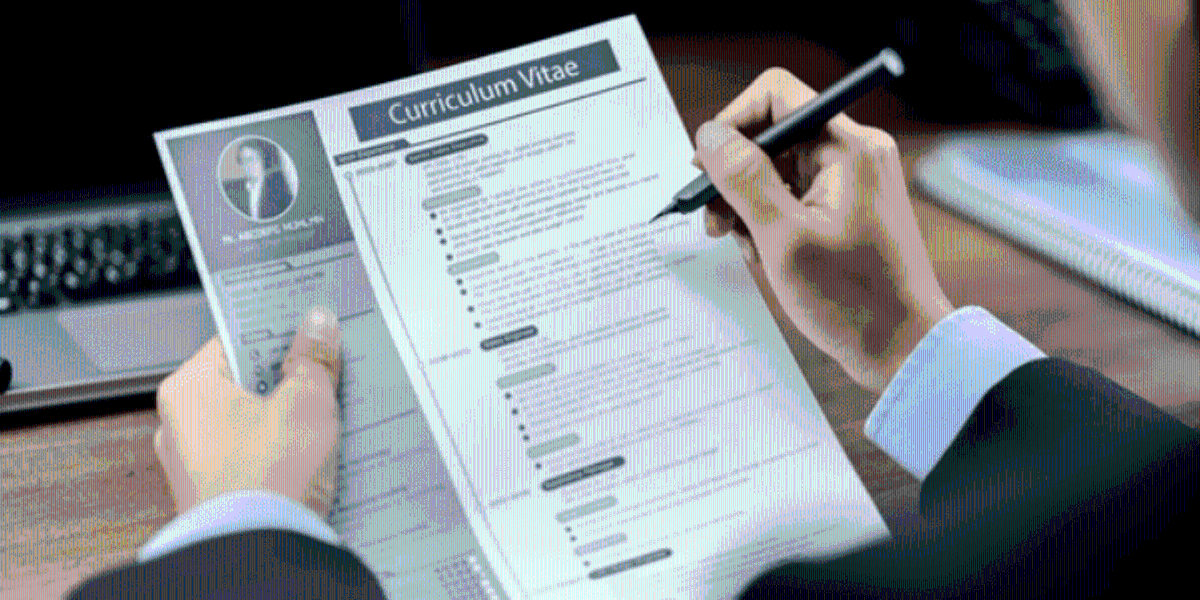 ¿Cómo redactar una hoja de vida ganadora en menos de una hora?