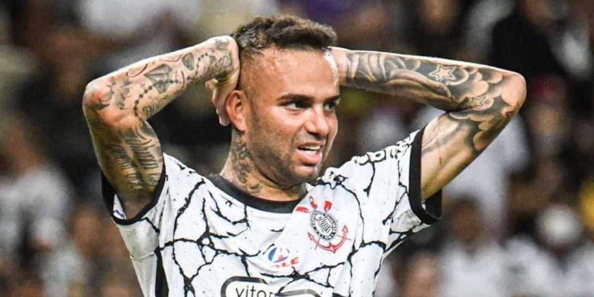 Supuestos hinchas del Corinthians invaden un hotel, amenazan y golpean a Luan en medio de una crisis deportiva