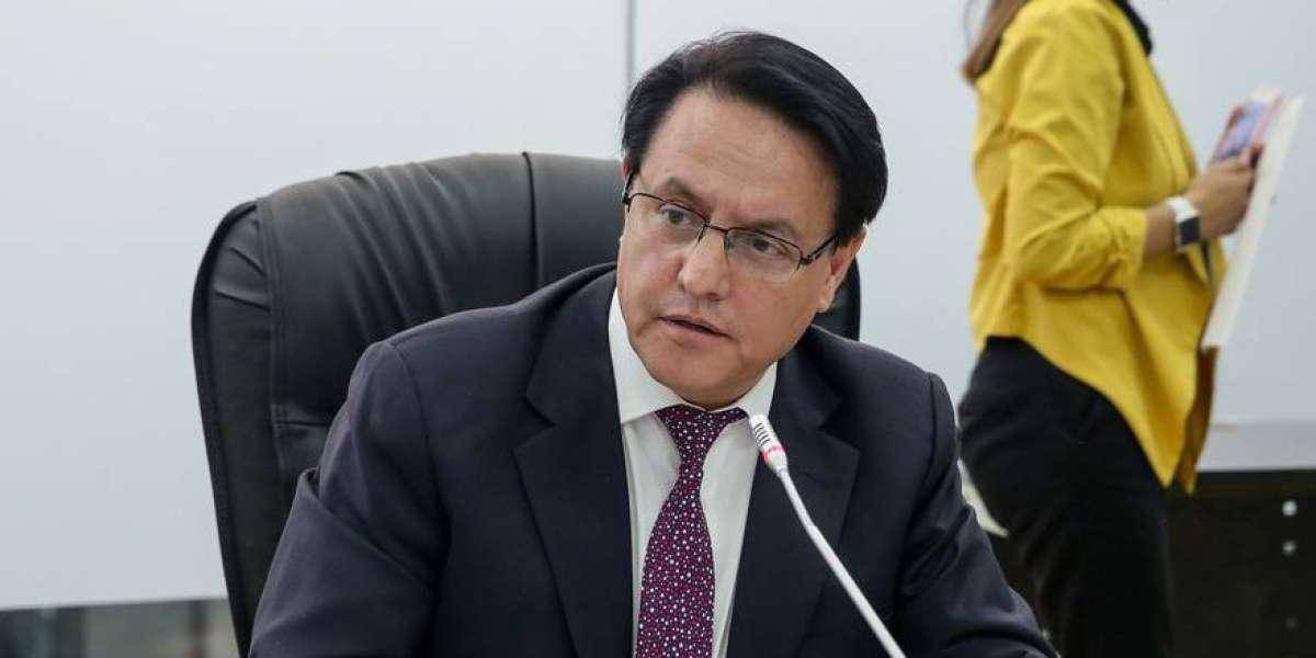 Un sospechoso de haber matado a Fernando Villavicencio fallece en la Fiscalía