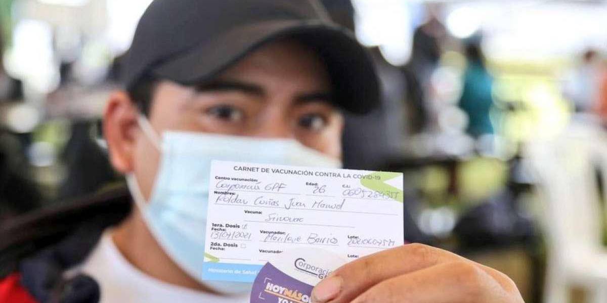 Ministerio de Salud estrena nuevo diseño del certificado de vacunación contra el COVID-19