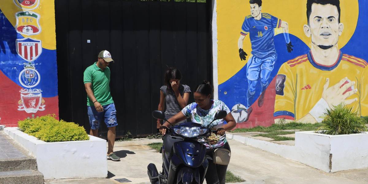 En Barrancas, el pueblo de Luis Díaz, esperan la libertad de su padre, secuestrado por el ELN