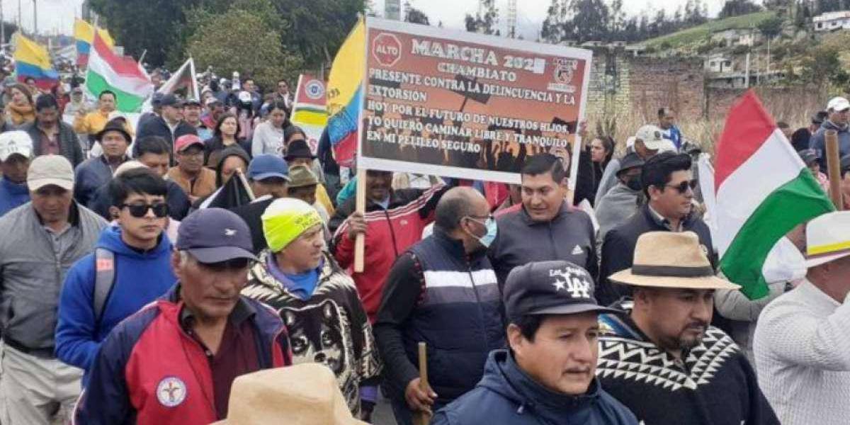 El gobierno califica como xenófobos los actos en Pelileo para expulsar a venezolanos