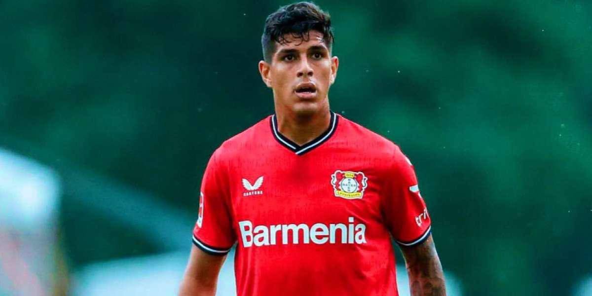 Bayer Leverkusen sella una 'semana negra' con Hincapié en cancha