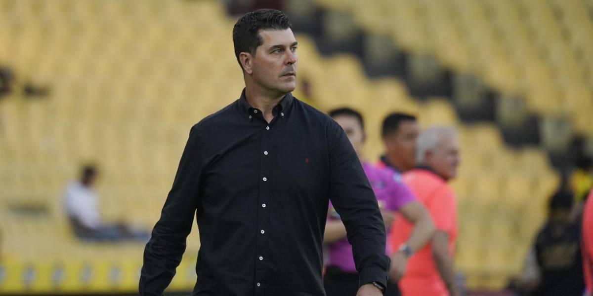 Ismael Rescalvo: Nos faltó contundencia en el área. Facilitamos su gol y luego nos costó retomar el ritmo