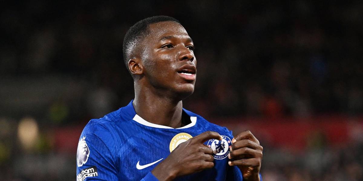 El Chelsea no está preocupado por el cambio de representante de Moisés Caicedo
