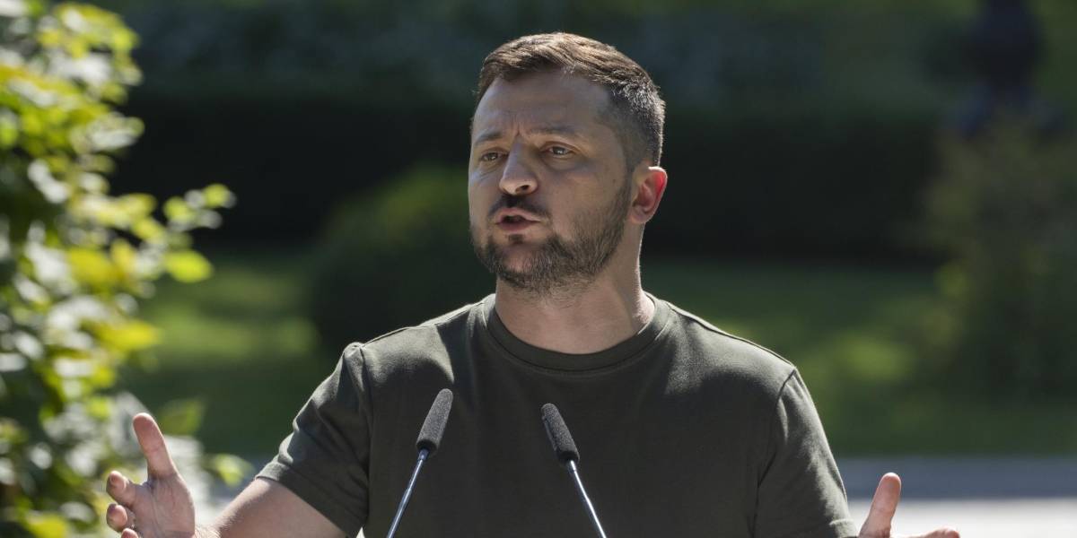 Presidente de Ucrania dispuesto a hablar con Rusia, bajo sus términos