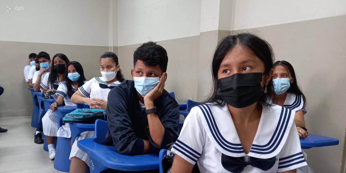 Machismo, violencia y consumo de drogas preocupan a los niños y adolescentes de Ecuador