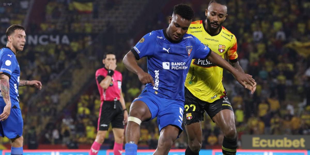 Hull City negocia con Liga de Quito el fichaje de Óscar Zambrano en este 2024