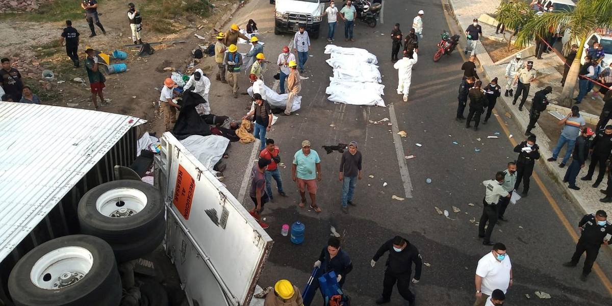 Cancillería confirma que no hay migrantes ecuatorianos muertos en accidente de Puebla