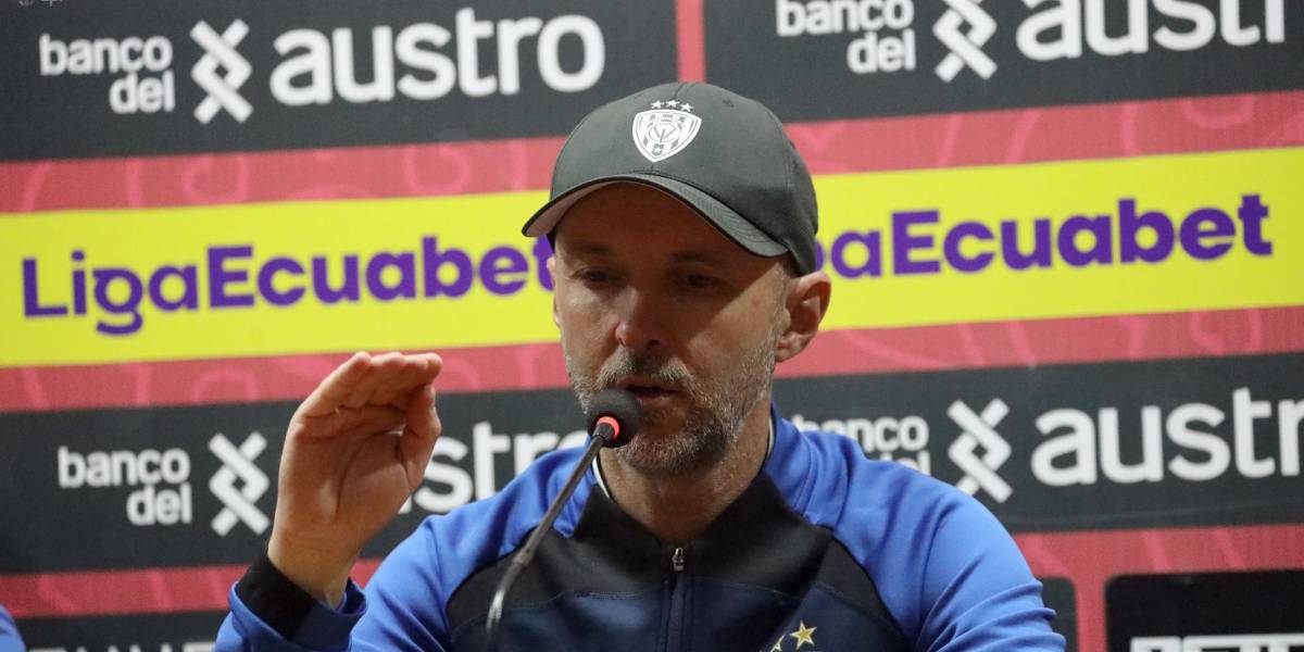 Javier Rabanal: “Me preocupa seriamente el tema arbitral en el fútbol ecuatoriano”