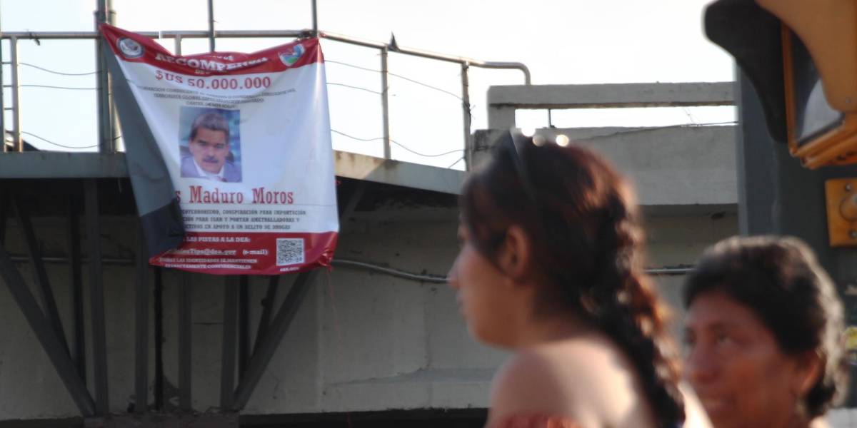 La recompensa millonaria por Nicolás Maduro también se anuncia en Guayaquil