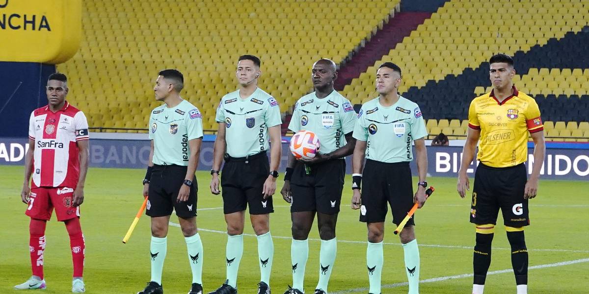 Barcelona SC sancionado por intimidar a árbitros en partido contra Técnico Universitario