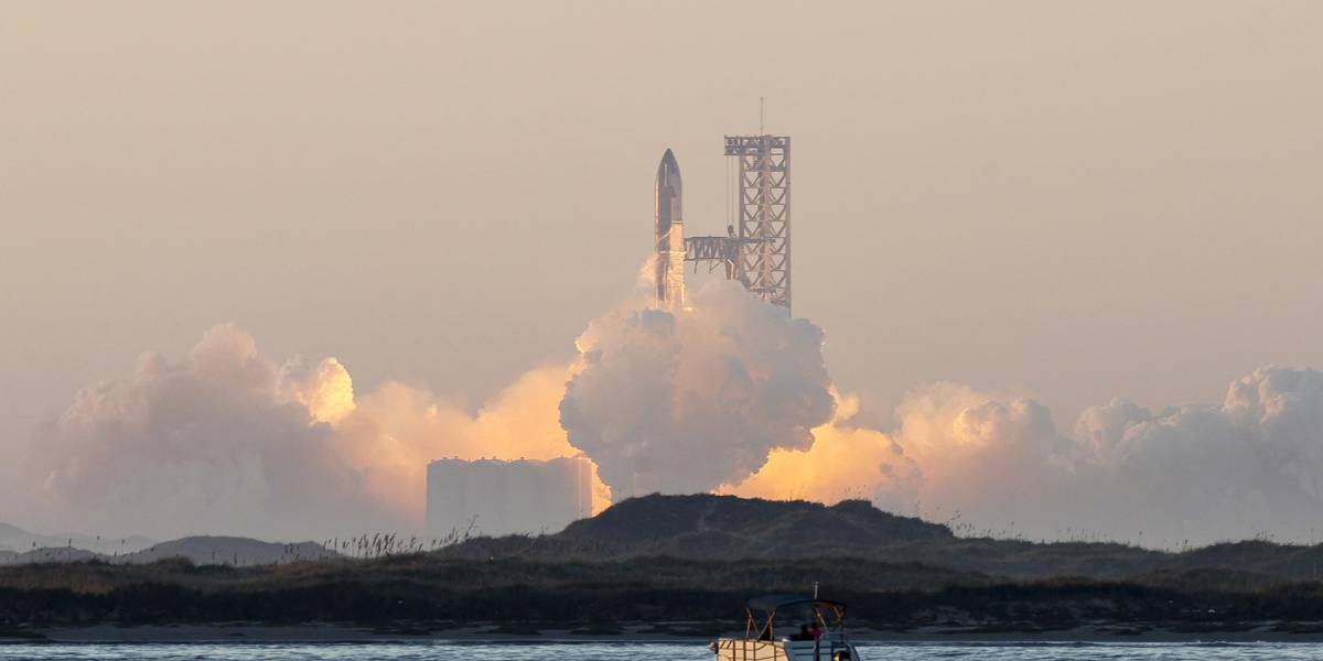 El segundo cohete Starship de SpaceX despega con éxito, pero vuelve a explotar
