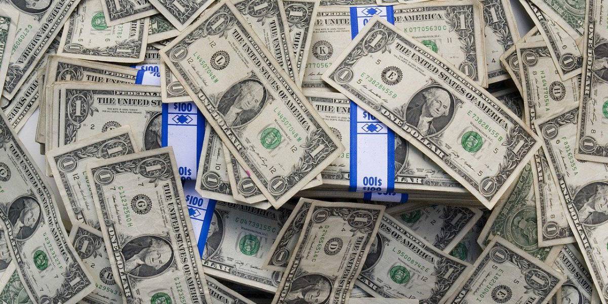 A presunto falsificador de dólares le dictaron prisión preventiva, en Quito