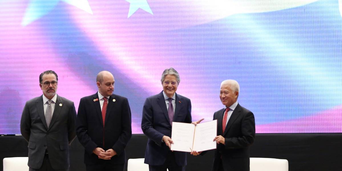 Guillermo Lasso priorizó la macroeconomía en los dos años de Gobierno