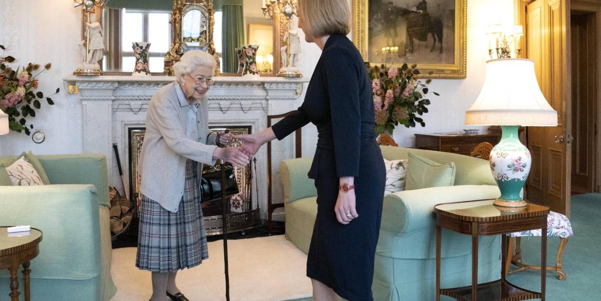 La última foto de la reina Isabel II, que generó especulaciones sobre su estado de salud