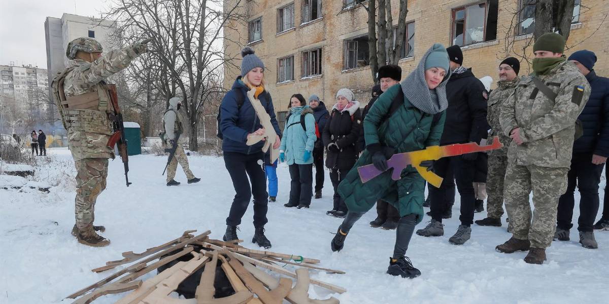 Ecuador inicia registro de sus ciudadanos en Ucrania por situación de crisis