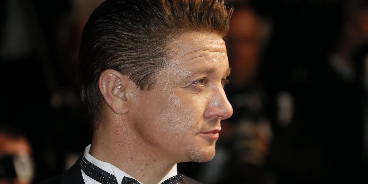 Jeremy Renner reaparece con emotivo mensaje a sus fans tras accidente