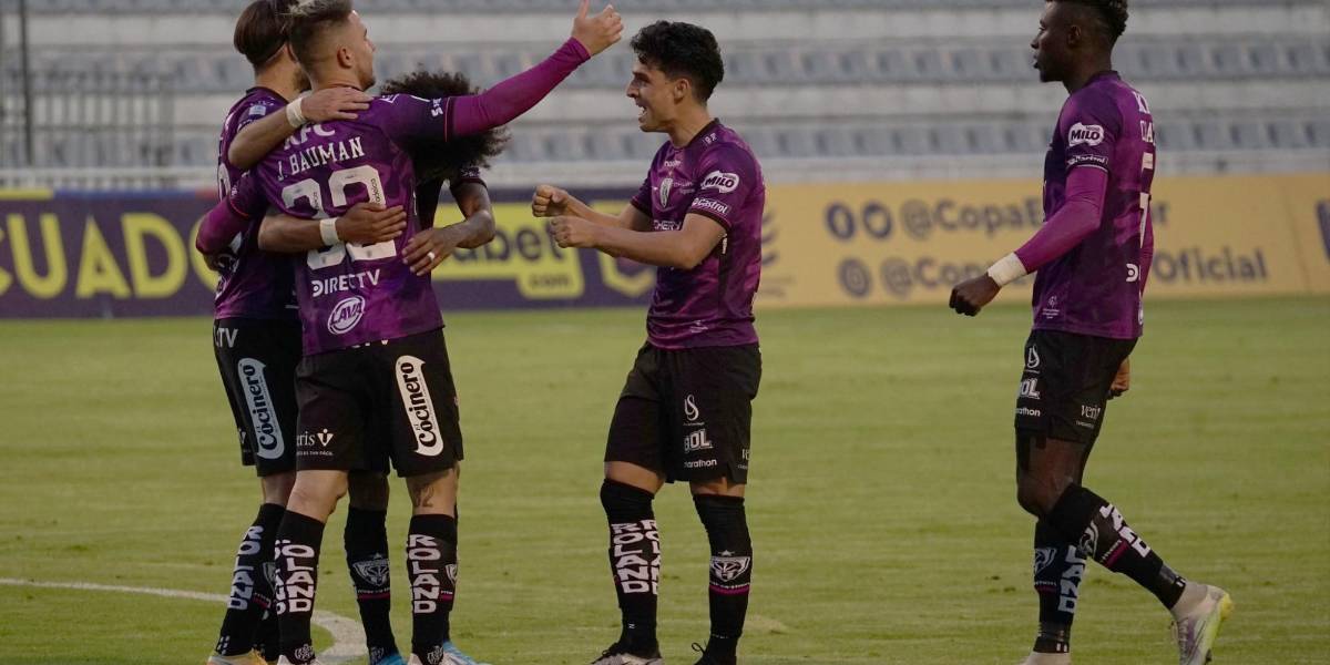 FEF cambia horarios de Copa Ecuador por toque de queda