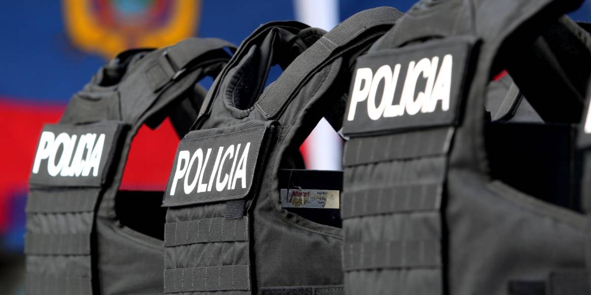 Un juez dicta prisión preventiva a dos policías por la muerte de un hombre en Quito