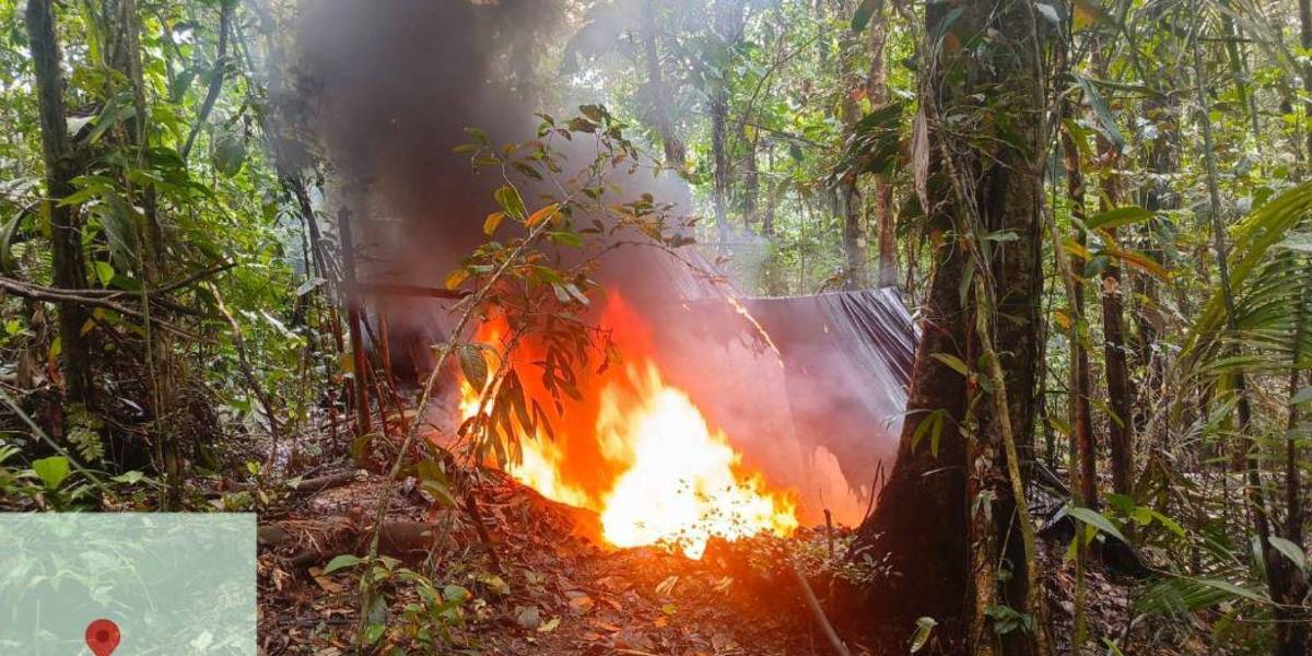 Una refinería ilegal de combustible fue destruida en Sucumbíos