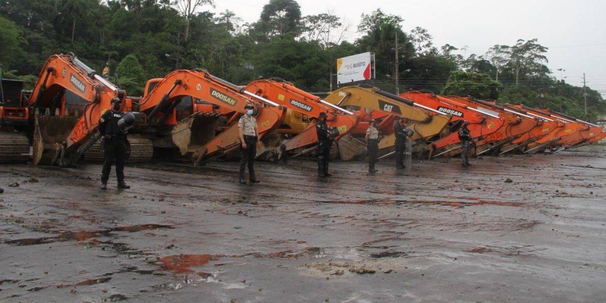 Minería Napo: entre la maquinaria decomisada hay excavadoras de gobiernos seccionales