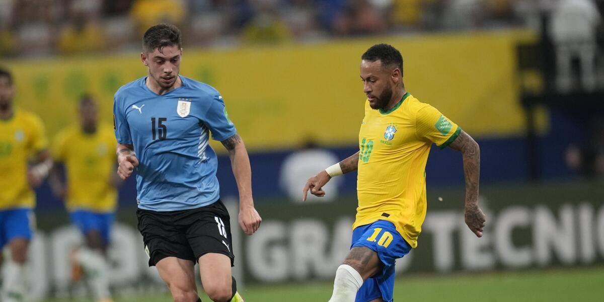 Uruguay derrota a Brasil luego de 22 años en casa