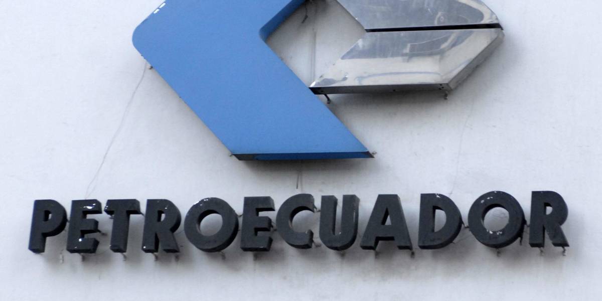 Contraloría detecta millonario perjuicio en ejecución de contrato en Petroecuador