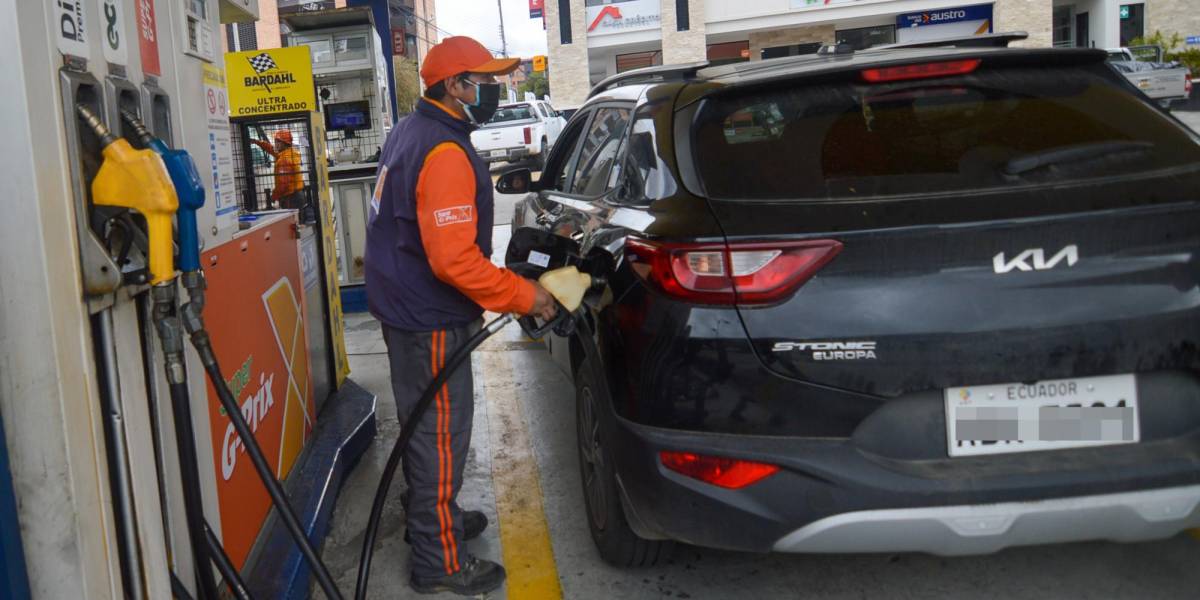 El Gobierno analiza sacar otra gasolina mientras el consumo de Súper y Ecoplus cae en picada