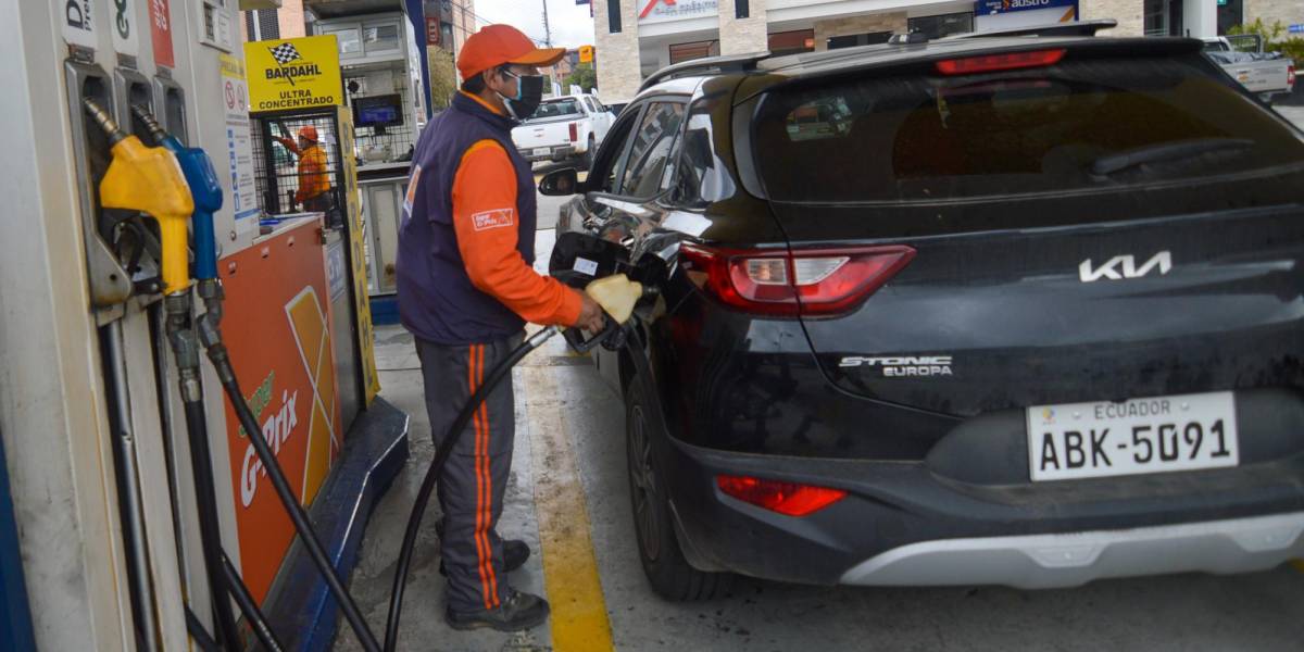 Gasolina Súper sube de precio en marzo