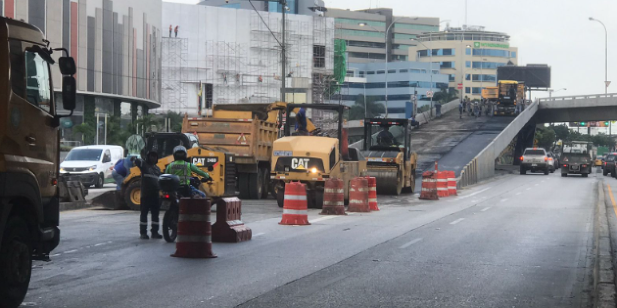 El paso elevado frente al Mall del Sol, en el norte de Guayaquil, estará cerrado por dos semanas