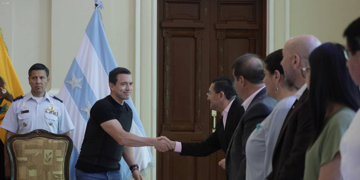 Daniel Noboa encabeza una reunión del Cosepe en la Gobernación del Guayas