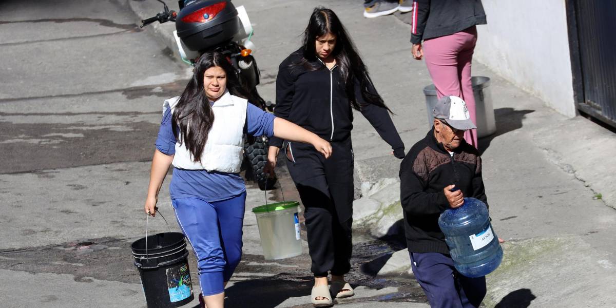 Crisis hídrica se extiende a Cuenca: ya son tres ciudades sin agua potable este martes