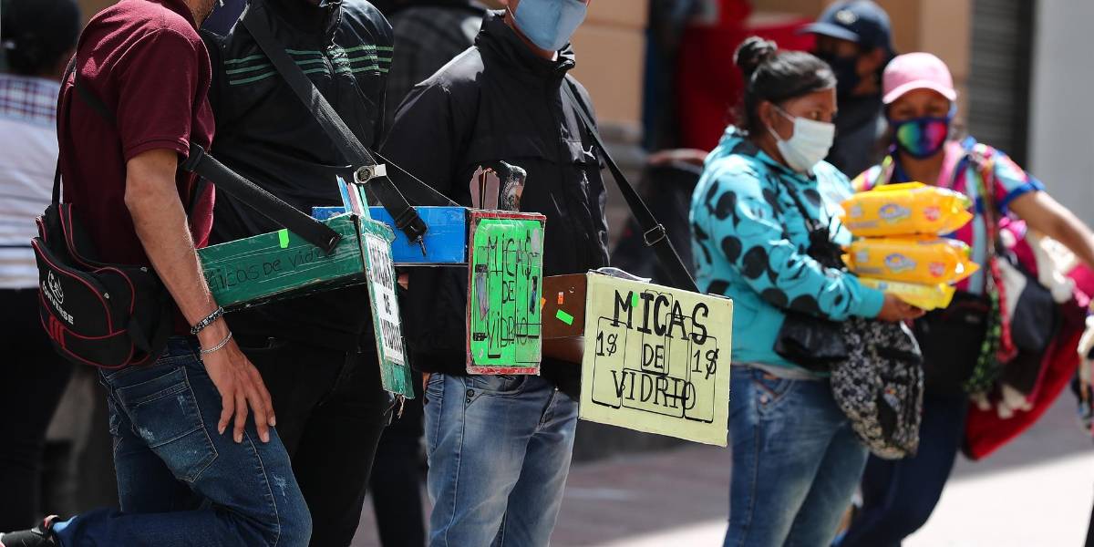 Ecuador suma 1.151 casos de COVID-19 en un día